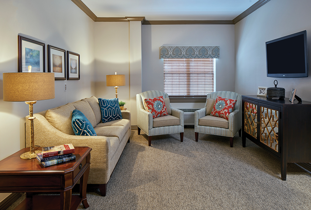 Living room area at Woodcrest at Blakeford