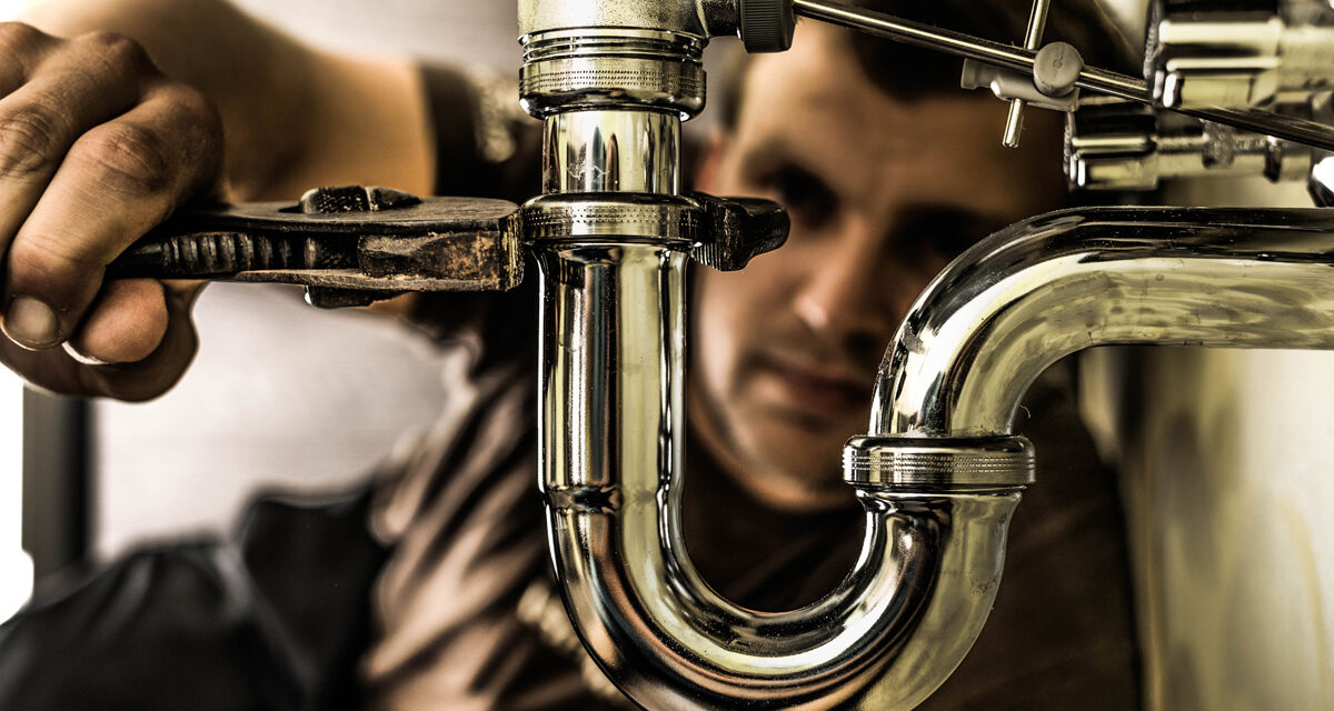 How to Winterize Pipes in a Day without Calling a Plumber